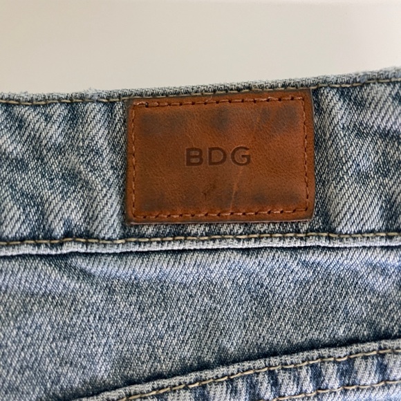 Urban Outfitters Low-rise shorts - Picture 2 of 5